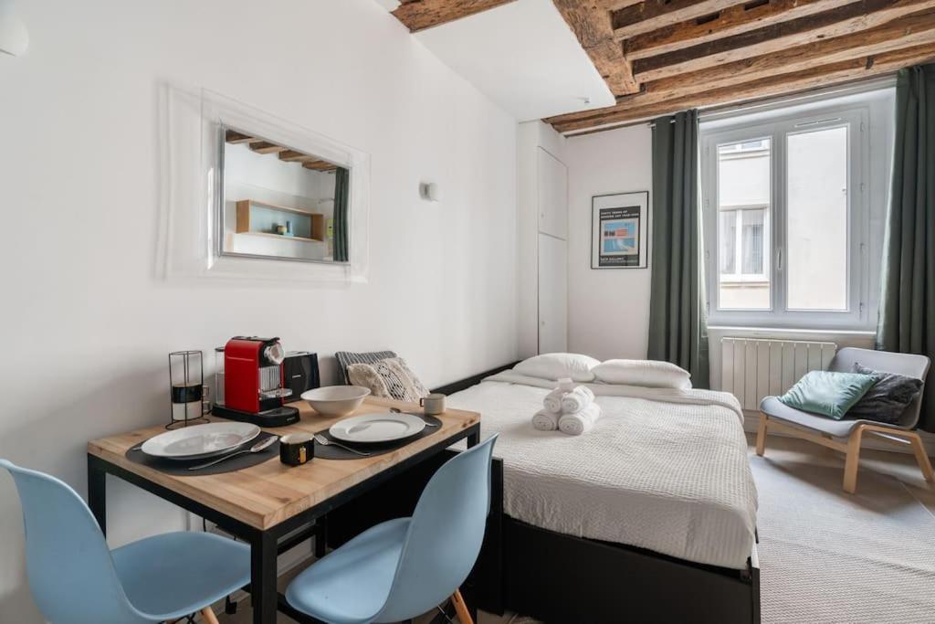 En Plein Coeur Du Marais Appartement Parijs
