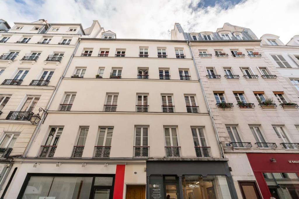 En Plein Coeur Du Marais Appartement *